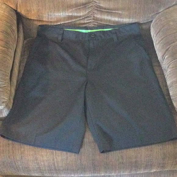 Izod Other - IZOD Men’s Golf shorts